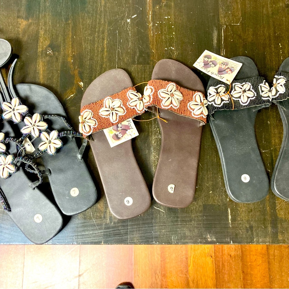 Lot of 12 Beach sandals